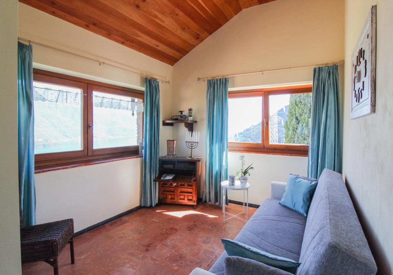 Appartamento Residenza Castellum Stazzona Esterno foto