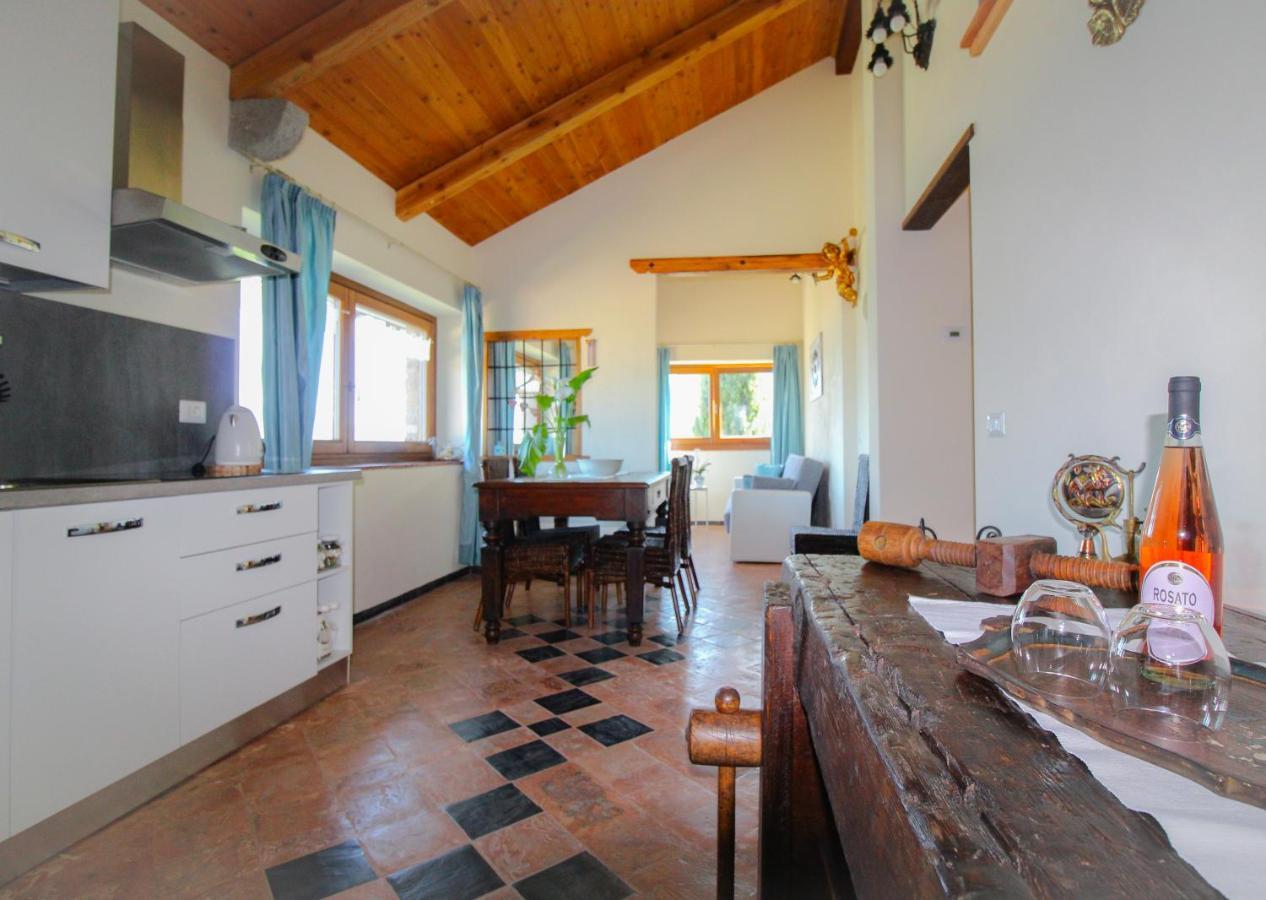 Appartamento Residenza Castellum Stazzona Esterno foto